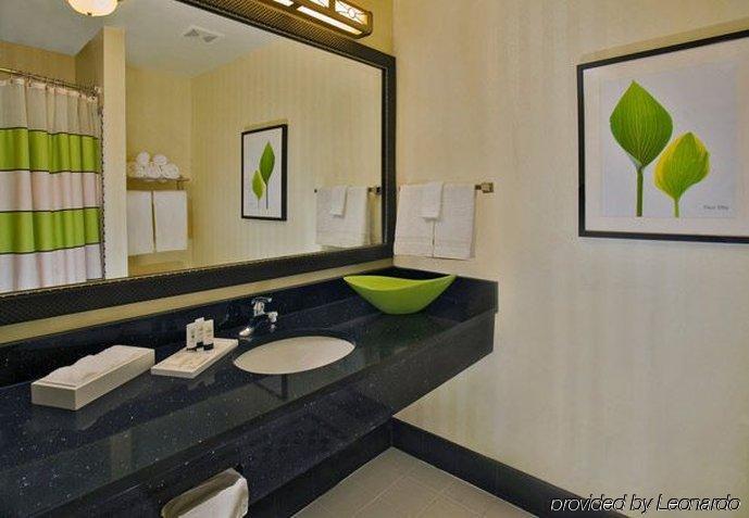 Hotel Fairfield & I-24/lookout Mountain 3*